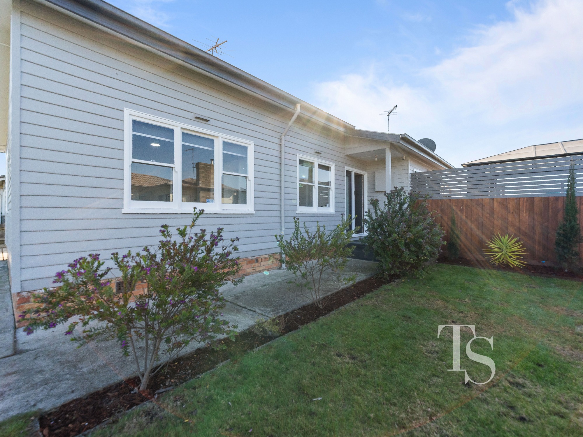 5 Trueman Crescent, Mowbray TAS 7248