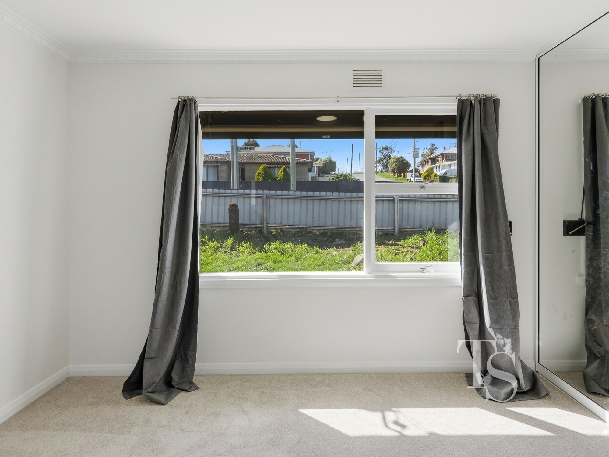 5 Dean Street, Ravenswood TAS 7250