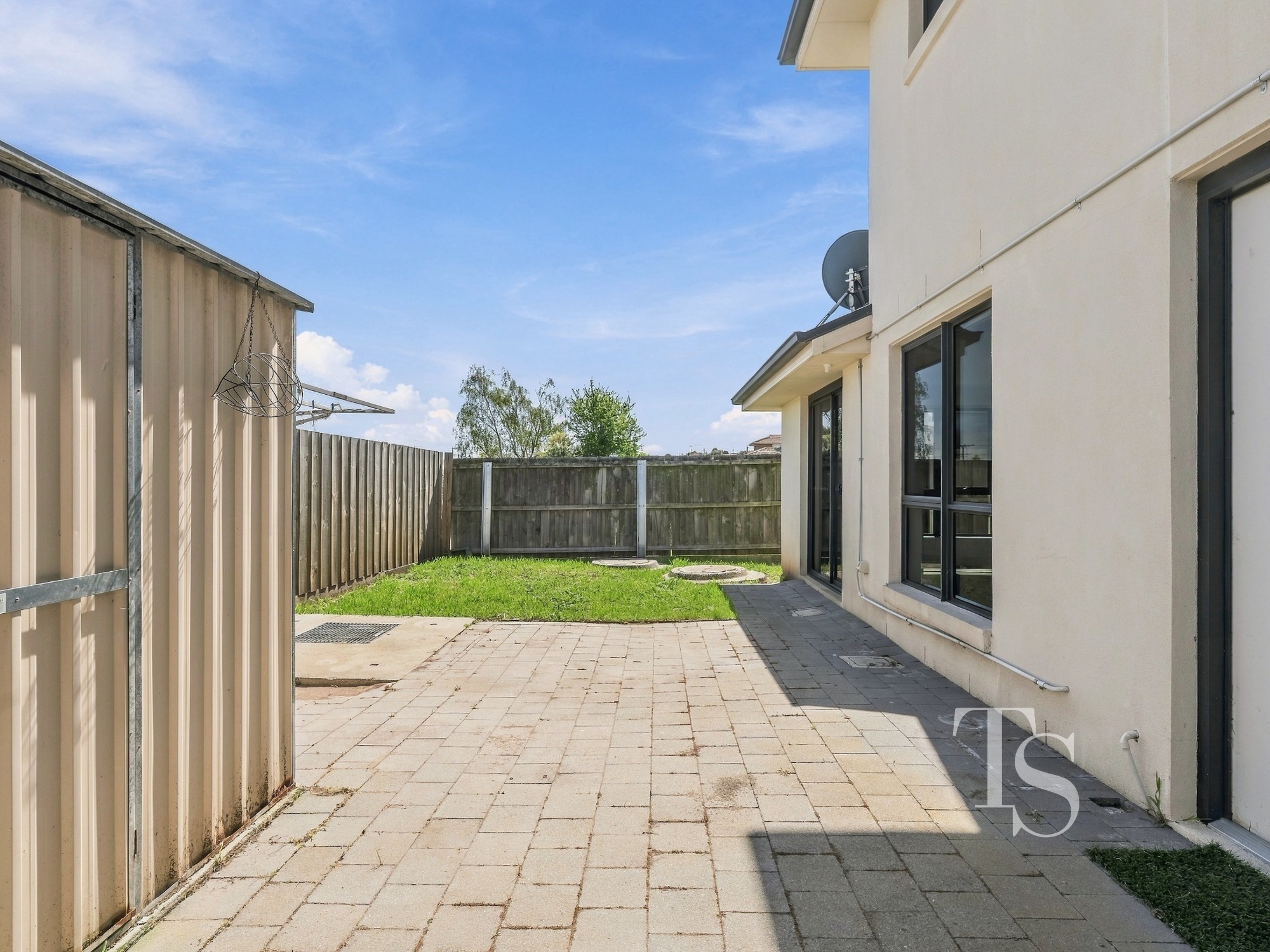 3/4 Miriam Court, Newnham TAS 7248