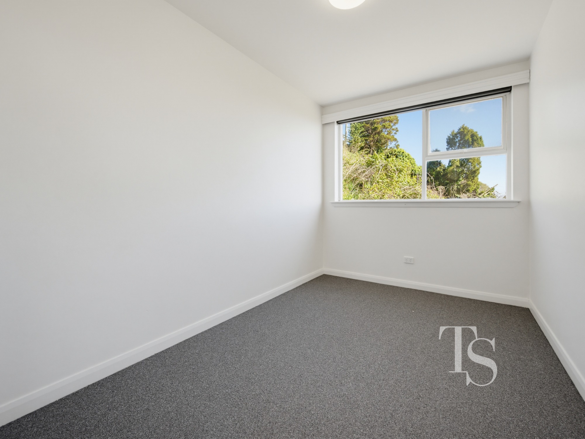 3/2 Bay Street, Parklands TAS 7320