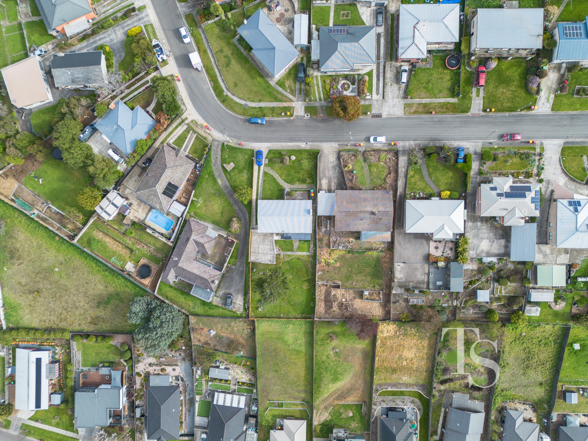 22 Crandon Crescent, Newnham TAS 7248